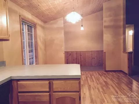 56239 Solar, Bend, OR 97707 photo 8