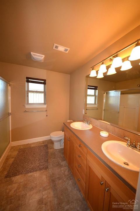 63160 Lancaster St, Bend, OR 97701 photo 13