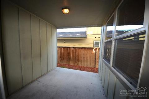 63160 Lancaster St, Bend, OR 97701 photo 22