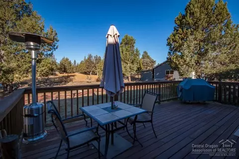 21221 Gift Rd, Bend, OR 97703 photo 24