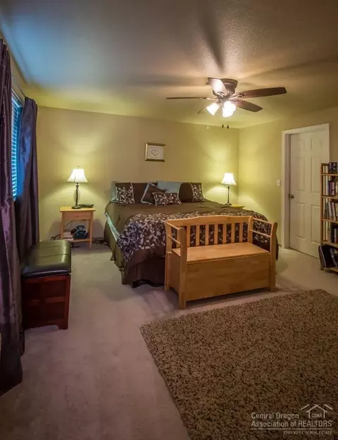 21221 Gift Rd, Bend, OR 97703 photo 15