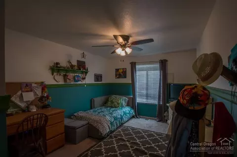 21221 Gift Rd, Bend, OR 97703 photo 17
