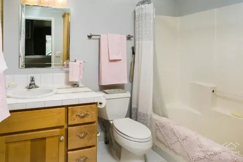 63501 NE Stacy Ln, Bend, OR 97701 photo 14