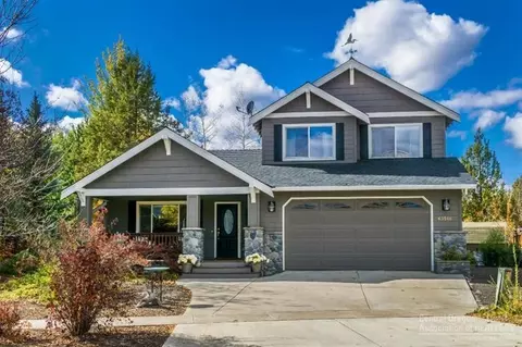 63501 NE Stacy Ln, Bend, OR 97701 photo 1