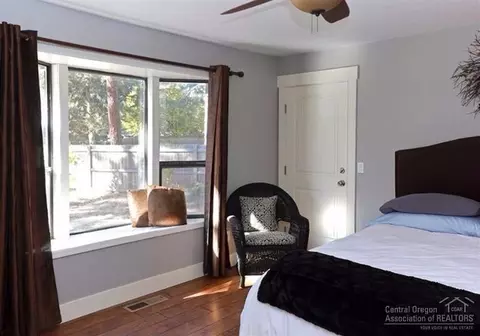 60967 Amethyst St, Bend, OR 97702 photo 7