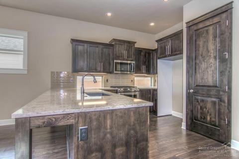 2630 NW Boulder Ridge Loop, Bend, OR 97703 photo 5