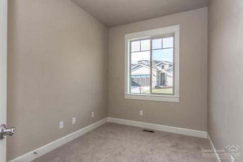 2630 NW Boulder Ridge Loop, Bend, OR 97703 photo 12
