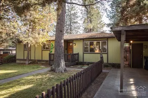 1545 NW Ithaca Ave, Bend, OR 97703 photo 2