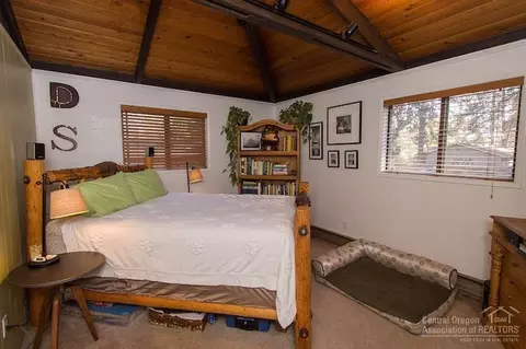 1545 NW Ithaca Ave, Bend, OR 97703 photo 7