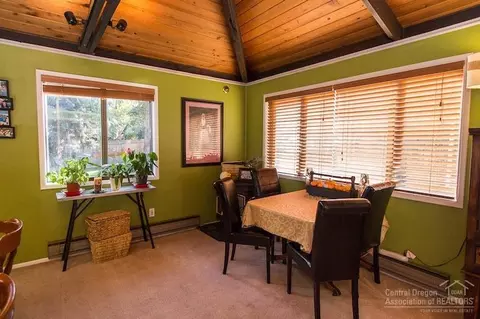 1545 NW Ithaca Ave, Bend, OR 97703 photo 13