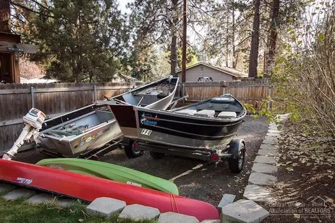 1545 NW Ithaca Ave, Bend, OR 97703 photo 22