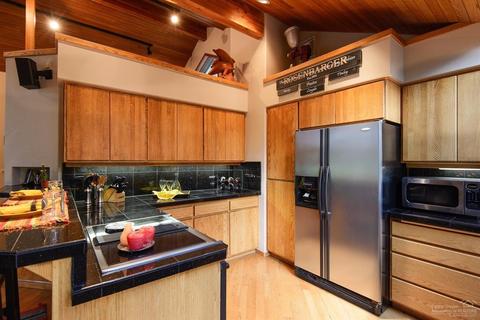 60767 Golf Village Loop, Bend, OR 97702 photo 6