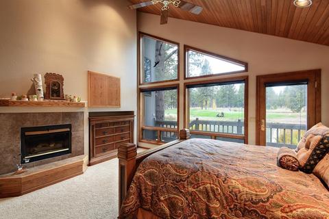 60767 Golf Village Loop, Bend, OR 97702 photo 11