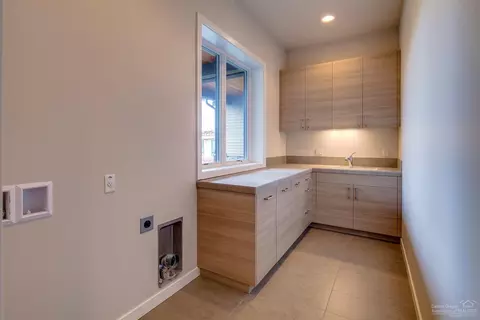 19221 Cartwright Ct, Bend, OR 97702 photo 12