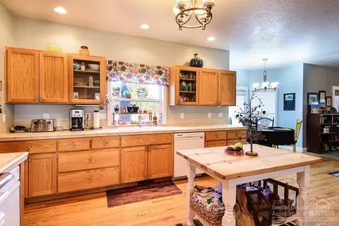 60960 Kramer Ln, Bend, OR 97702 photo 11