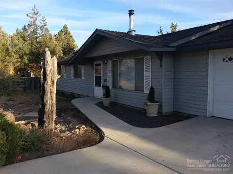 19909 Juniper, Bend, OR 97701 photo 1