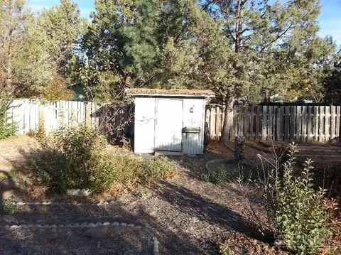 19909 Juniper, Bend, OR 97701 photo 9