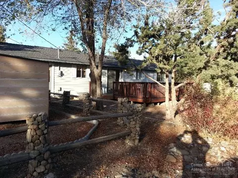 19909 Juniper, Bend, OR 97701 photo 14