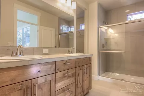 2249 NW Deschutes Pl, Bend, OR 97703 photo 9