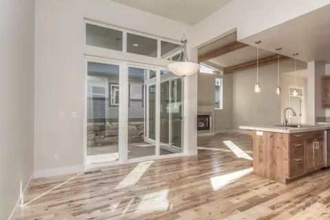 2249 NW Deschutes Pl, Bend, OR 97703 photo 5