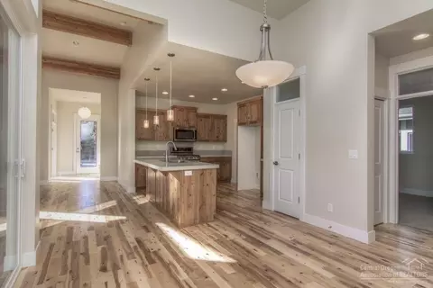 2249 NW Deschutes Pl, Bend, OR 97703 photo 6