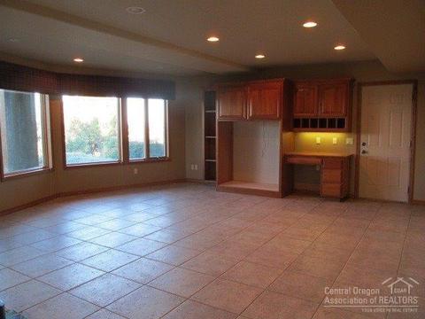 21067 Gift Rd, Bend, OR 97701 photo 16