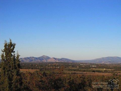 21067 Gift Rd, Bend, OR 97701 photo 23