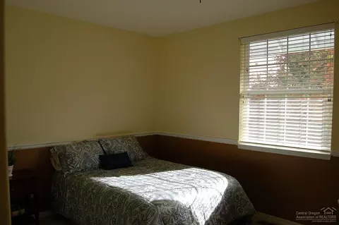 20911 Crystal Ct, Bend, OR 97701 photo 23