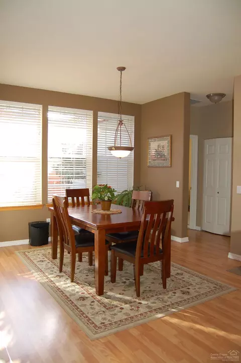 20911 Crystal Ct, Bend, OR 97701 photo 13