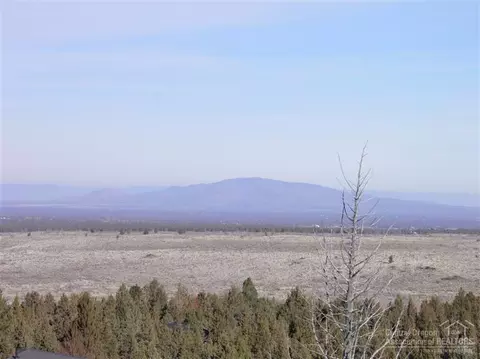 22588 Calgary Dr, Bend, OR 97701 photo 10