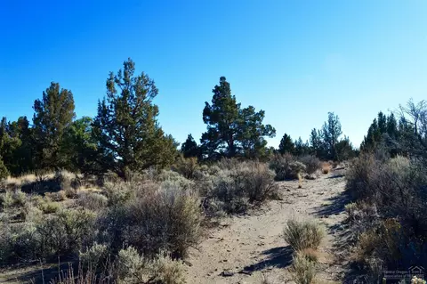 61065 Groff Rd, Bend, OR 97702 photo 12
