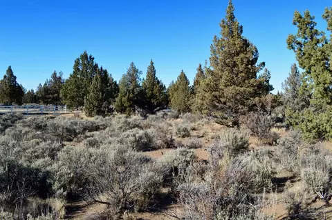 61065 Groff Rd, Bend, OR 97702 photo 9
