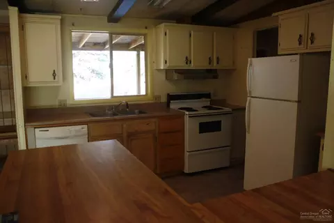 60287 Cinder Butte Rd, Bend, OR 97702 photo 5