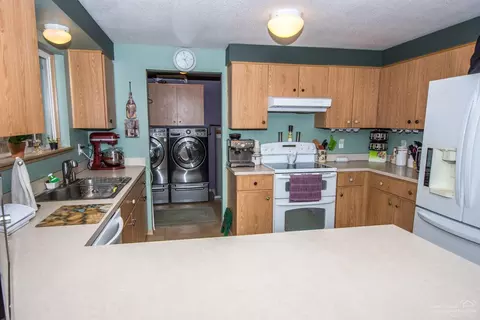 24968 Bachelor Ln, Bend, OR 97701 photo 10
