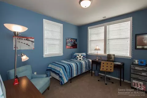 2401 NW High Lakes Loop, Bend, OR 97703 photo 19
