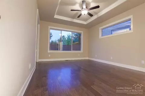 20899 Gateway Dr, Bend, OR 97702 photo 6