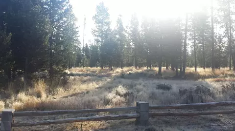 8971 Split Rail Rd, La Pine, OR 97739 photo 24