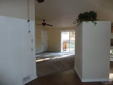 16881 Indio Dr, Bend, OR 97707 photo 11