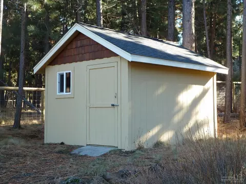 16881 Indio Dr, Bend, OR 97707 photo 5