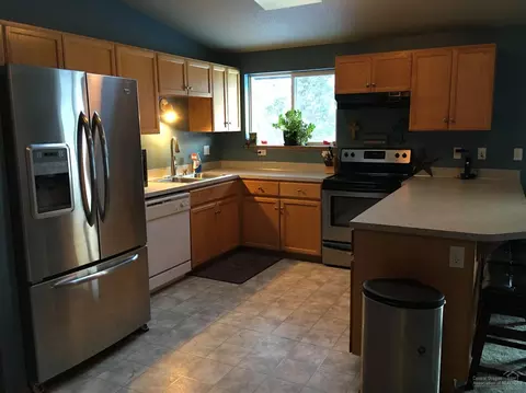 25455 Elk Ln, Bend, OR 97701 photo 5