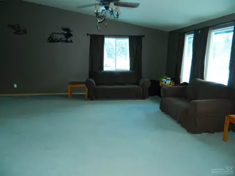 25455 Elk Ln, Bend, OR 97701 photo 3