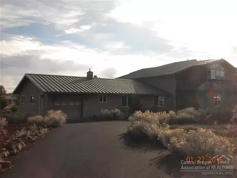 66620 W Cascade, Bend, OR 97703 photo 2
