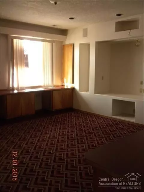 66620 W Cascade, Bend, OR 97703 photo 13