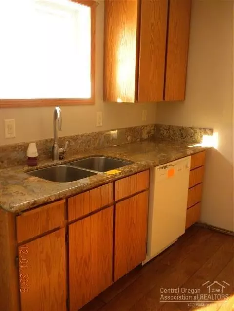 66620 W Cascade, Bend, OR 97703 photo 8