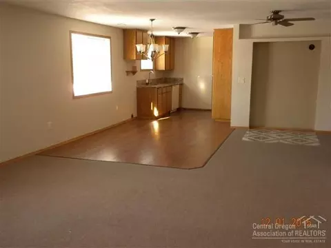 66620 W Cascade, Bend, OR 97703 photo 6
