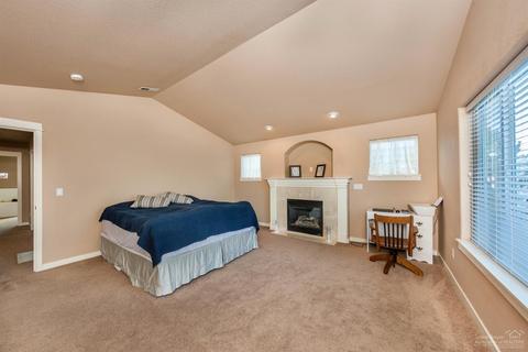 2878 NE Jackdaw Dr, Bend, OR 97701 photo 13