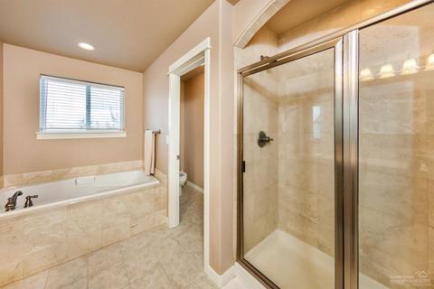 2878 NE Jackdaw Dr, Bend, OR 97701 photo 16