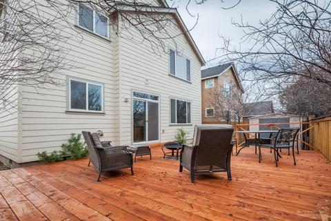 2878 NE Jackdaw Dr, Bend, OR 97701 photo 8