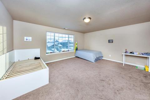 2878 NE Jackdaw Dr, Bend, OR 97701 photo 17