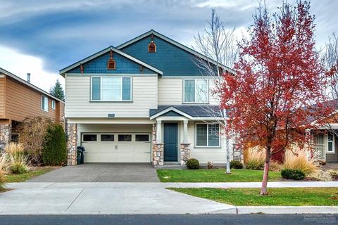 2878 NE Jackdaw Dr, Bend, OR 97701 photo 1